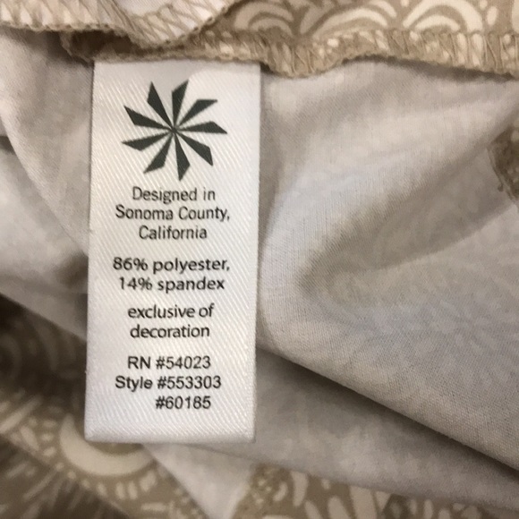 Athleta sundress sleeveless vneck knee length size 2 side zipper tan and cream - Picture 11 of 14